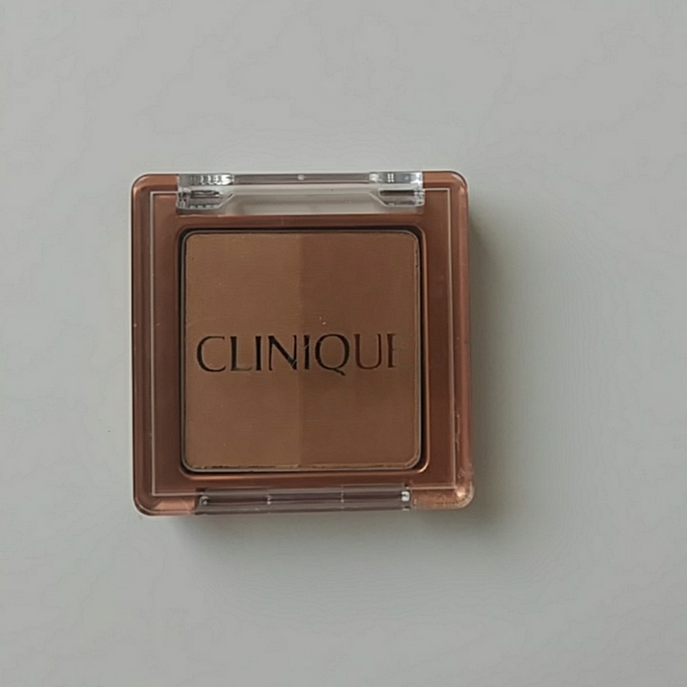 🎊3 for $13 Clinique bronzer